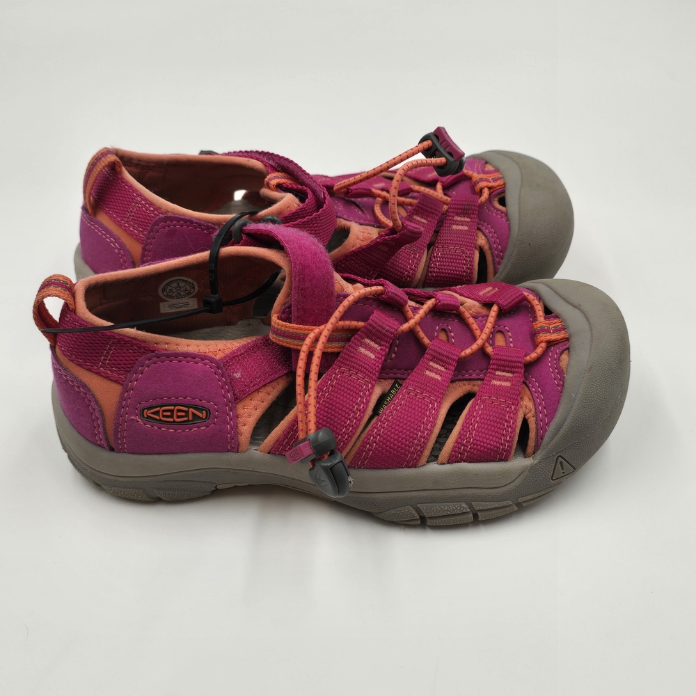 KEEN Girls Sandals SZ 3 (Big Kids)